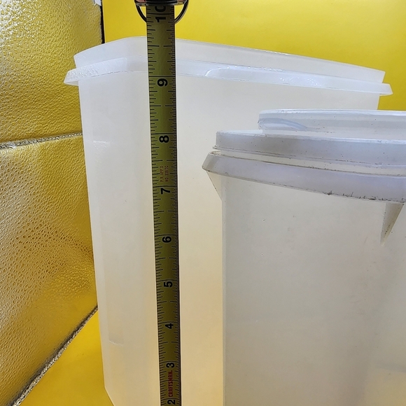 Vintage Tupperware Clear Dry Goods Storage Containers (1 Lid) - Picture 3 of 8